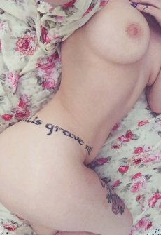 Сиськи красивых голых девушек - селфи и частные фото